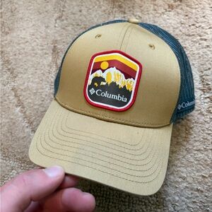 Columbia snapback hat